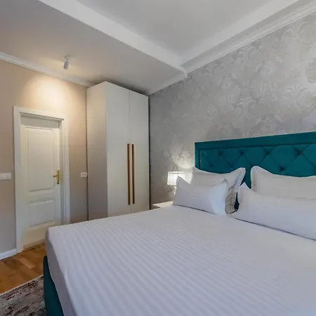 San Mihael Luxury 1 دوغوبولج