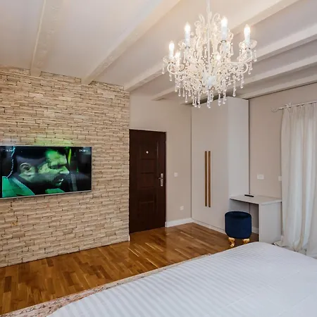 بيت ضيافة San Mihael Luxury 1 4*