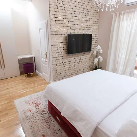 San Mihael Luxury 1