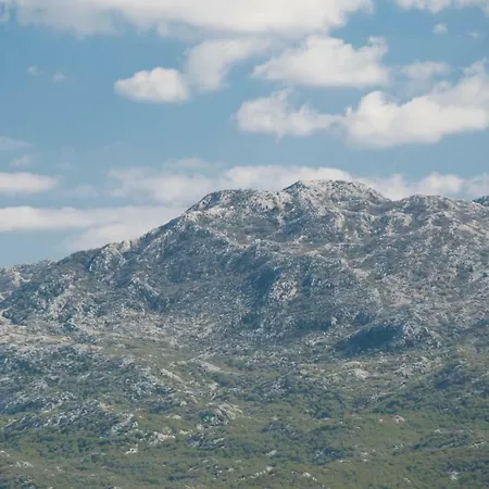 San Mihael Luxury 1 4*