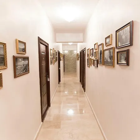 San Mihael Luxury 1 Гостьовий будинок Дугополє